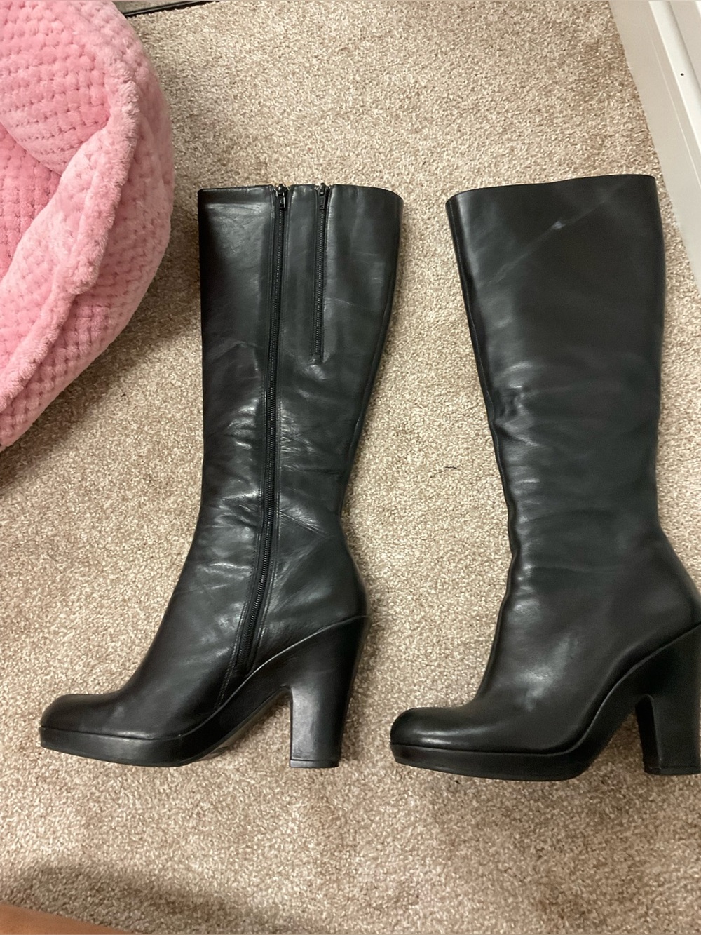 AEROSOLES Black Leather Knee-High Heeled Boots
